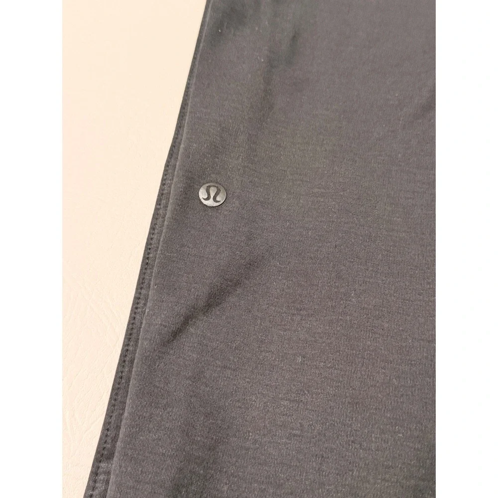 Lululemon Women's Charcoal Grey‎ Stretch Straight Leg Ankle Pants Casual Size 4